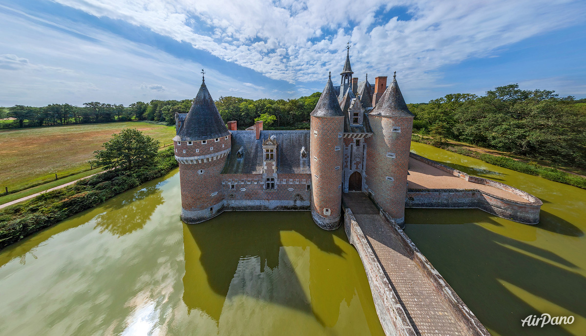 Château du Moulin, Lassay-sur-Croisne